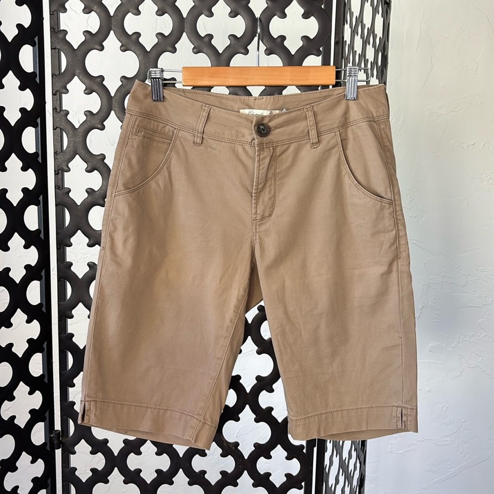 Christopher Blue khaki shorts, size 6.